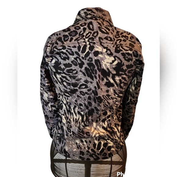 LAURE ASHLEY PETITE animal print jacket with rhinestones.  Size PM. Fully lined - Picture 2 of 7